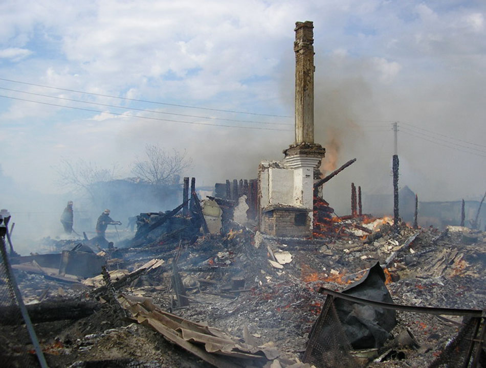 Пожары в Хакасии "пляшут" от печки