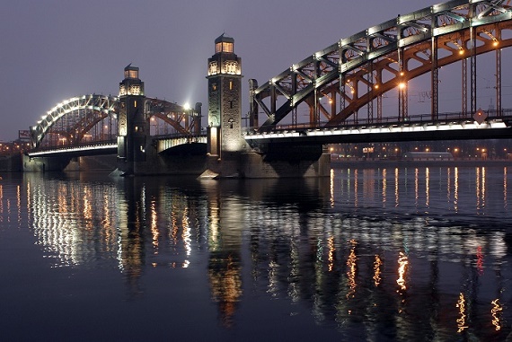 Большеохтинский мост стал одним из любимых мест жителей и гостей Санкт-Петербурга