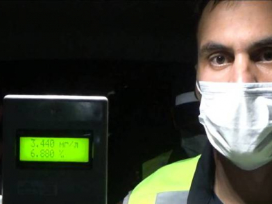 В Хакасии задержан водитель, поставивший рекорд по показаниям алкотестера