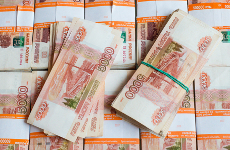 Подчиненные губернатора Хакасии потратили «налево» почти 4 млн рублей