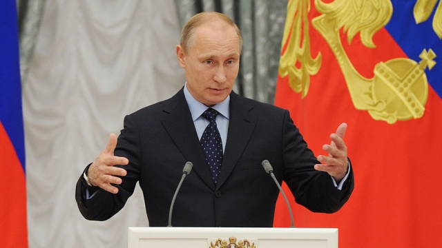 Путин поручил ФСБ выявлять связи международных террористов