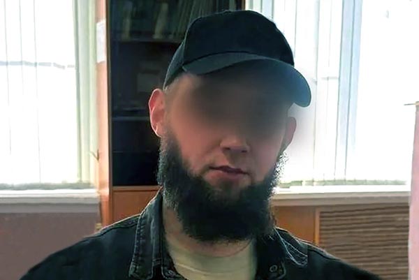 Житель Ярославля притворялся девушкой в сети и шантажировал подростка из Хакасии