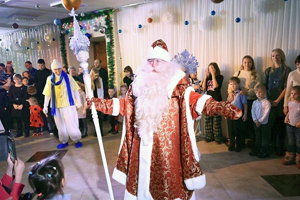 Волшебство на сцене: «Сказка» приглашает в новогоднее приключение