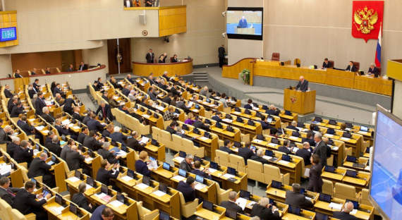 Госдума приняла в первом чтении законопроект о сроках губернаторов