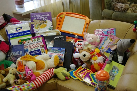 Открыт сбор вещей для детского дома в Хакасии
