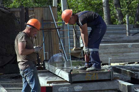 На стройку домов для погорельцев Хакасии требуются рабочие