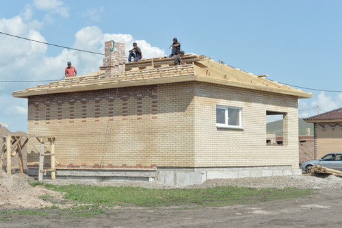 Постановление №429: всем погорельцам Хакасии построят дома