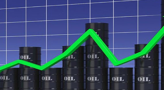 Котировки на нефть вышли на уровень 2014 года