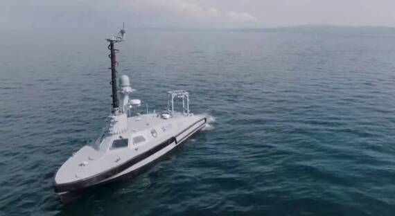 Турецкие военные осуществили пуск крылатой ракеты с морского дрона