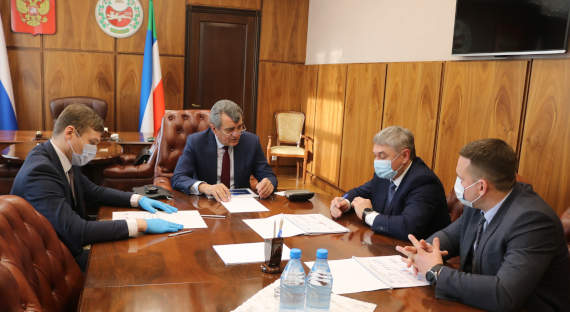 Полпред Президента в Сибири обсудил с энергетиками готовность энергосистемы Хакасии к работе зимой