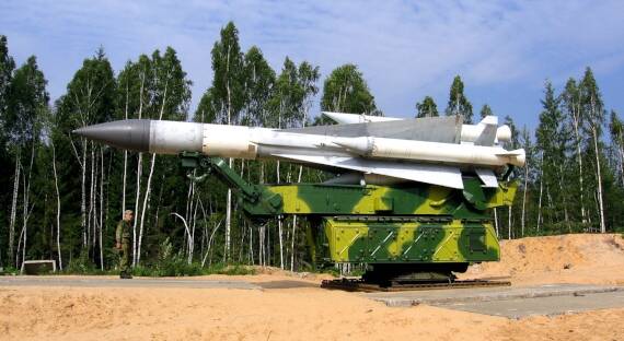 Над Калужской областью перехвачена украинская ракета С-200