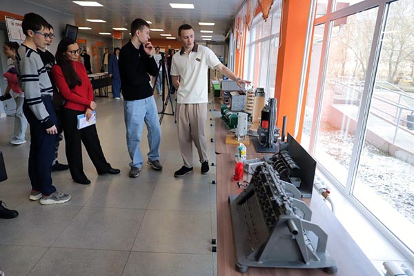 «Профессионалитет» открывает двери: в СПТ прошёл День открытых дверей