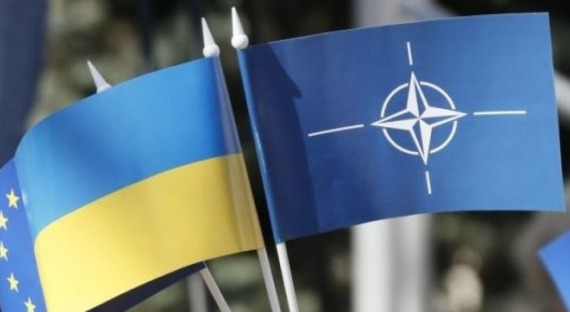 НАТО намеревается поддержать Украину