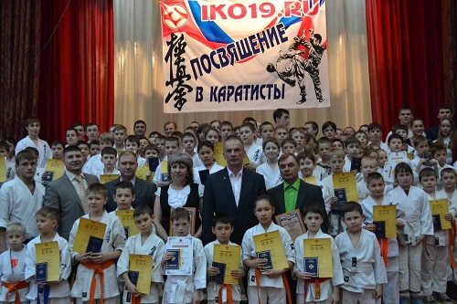 "Посвящение в каратисты" прошло в Черногорске