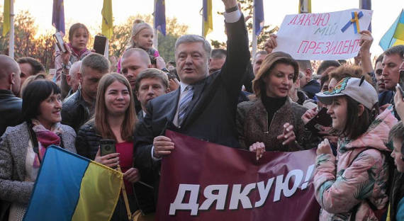 Порошенко пообещал вновь стать президентом