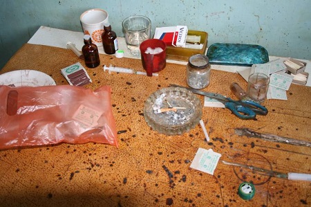 В Хакасии за содержание наркопритона дали… условный срок