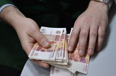 Бюджетники Хакасии должны в ПФР почти 200 млн рублей