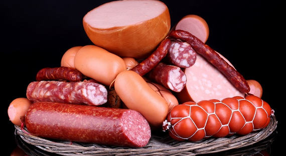 Милонов запретит называть «ненастоящую колбасу» колбасой