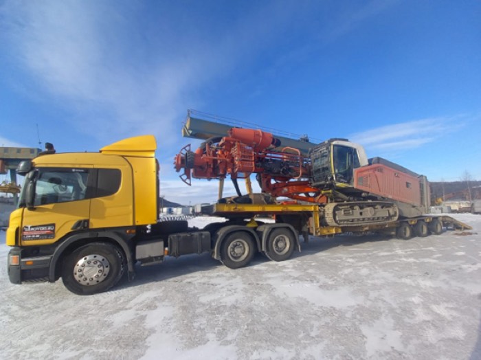 Доставка грузов до 20 тонн тралом длинномером
