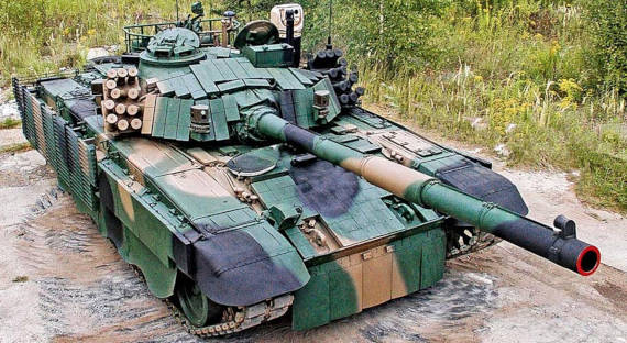 Российские танкисты угнали украинский танк прямо с поля боя