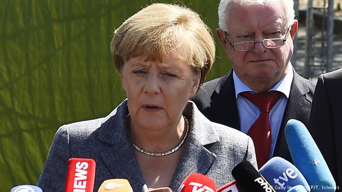 Меркель освистали: немцы недовольны иммигрантами
