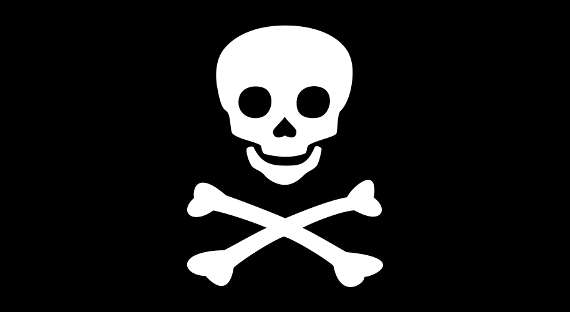 Американская атомная подлодка подняла пиратский флаг