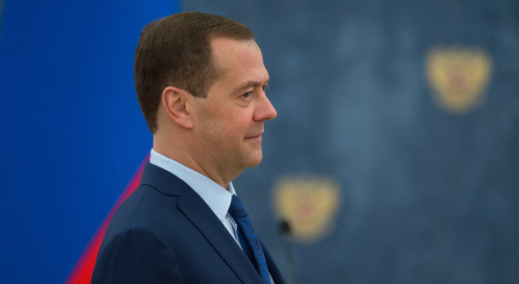 Медведев: В России реконструируют более 3,5 тысяч объектов культуры