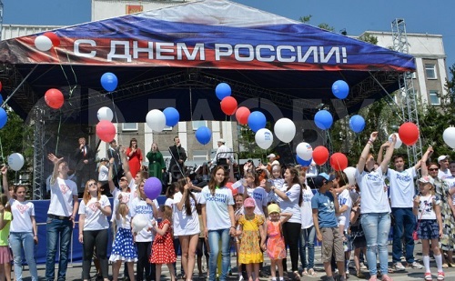 “Торжественной песней” в Абакане откроется концерт ко Дню России