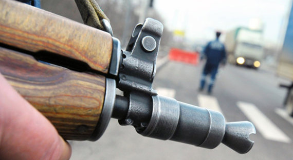 В Нальчике неизвестные напали на ДПС с ножами: погибли четыре человека