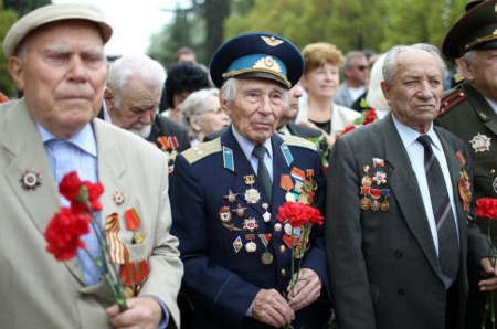 "Бентонит Хакасии" помог ветеранам с льготной подпиской на газету «Черногорск»