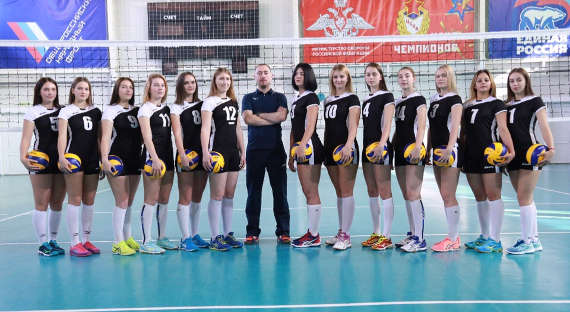 «Надежды Хакасии» готовятся к финалу чемпионата России по волейболу