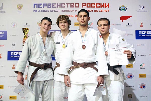 Дзюдоист из Хакасии завоевал "серебро" Чемпионата России