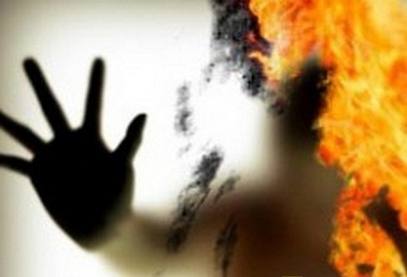 В Хакасии госавтоинспекторы спасли из горящего дома женщину-инвалида