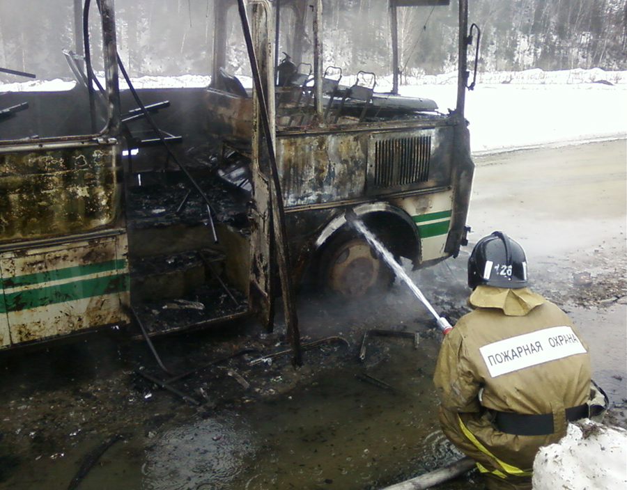 Пассажирский автобус горел в Хакасии