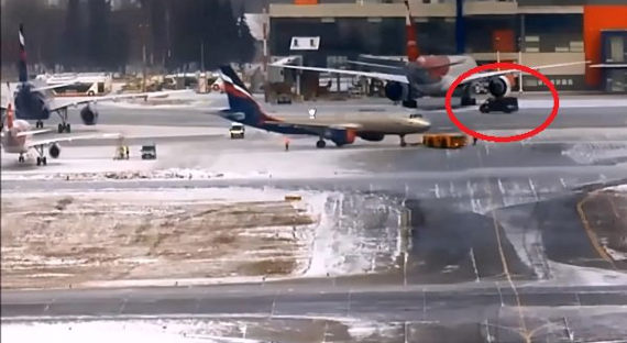 В Шереметьево самолет задавил мужчину