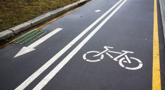 В России могут ввести отдельные дорожные знаки для велосипедистов