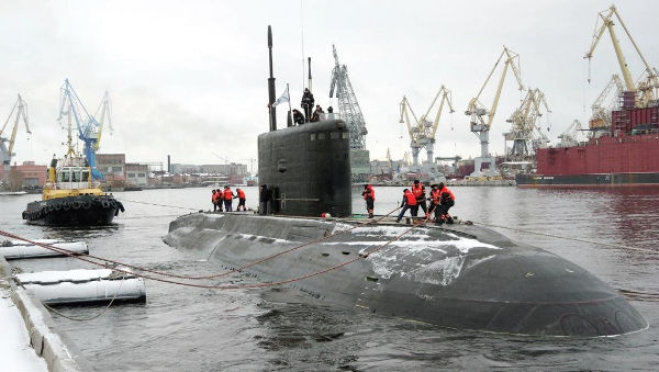Минобороны РФ подтверждает успешный пуск ракет с подводной лодки "Ростов-на-Дону"