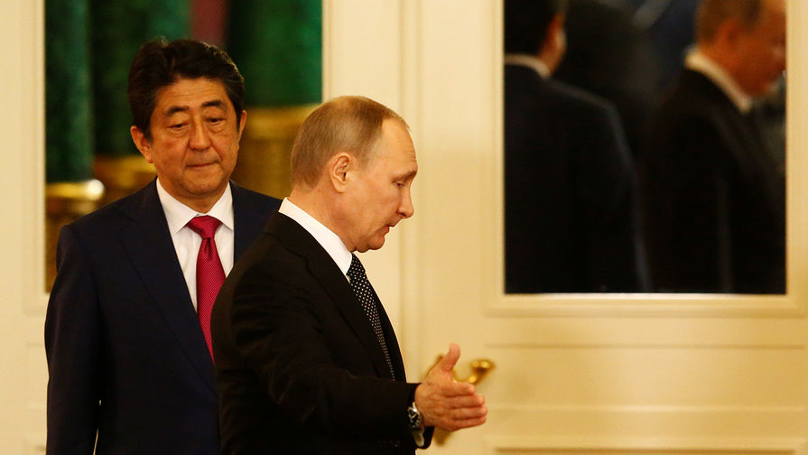 Япония согласилась на два острова, что скажет Путин?