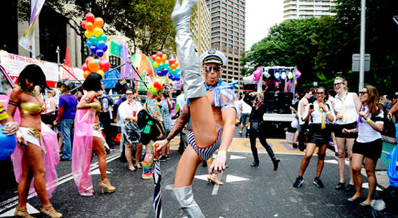 Австралийцы хотят легализовать однополые браки