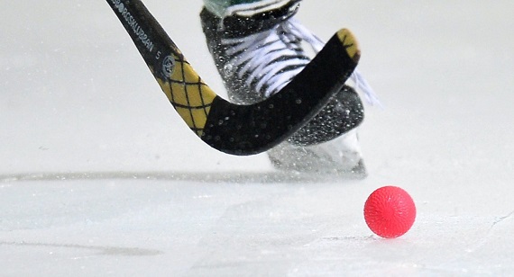 Чемпионат и Первенство Хакасии по хоккею с мячом: промежуточные итоги
