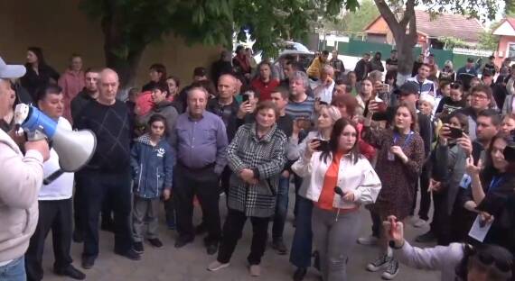 В молдавской Гагаузии начались протесты