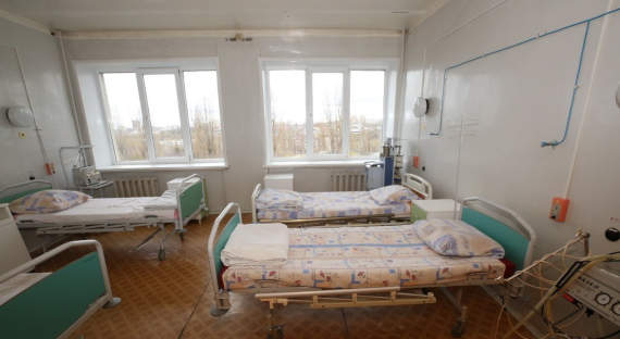 Хакасские больницы сокращают коечный фонд для больных COVID-19