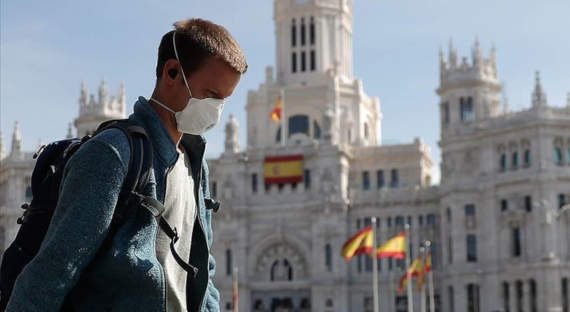 Все обитатели дома престарелых в Испании заболели COVID-19 после вакцинации