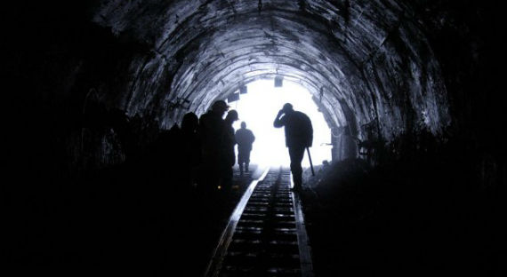 Задымление на шахте в Кузбассе: идет эвакуация шахтеров