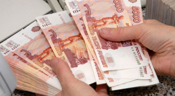 В Хакасии пристава подозревают в присвоении чужих денег