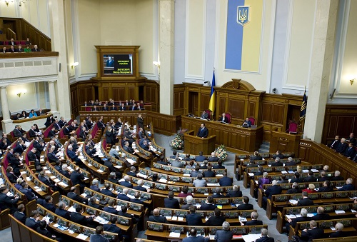 Весной 2017-го года на Украине будет распущена Верховная Рада