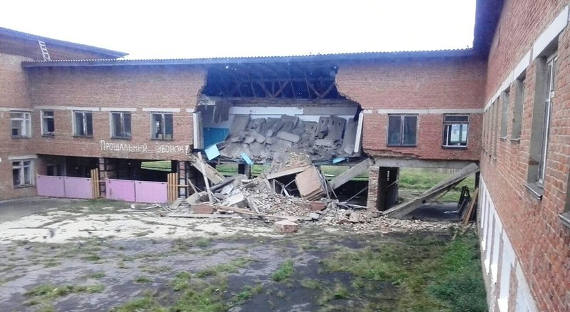 В Иркутской области обрушилась часть школы