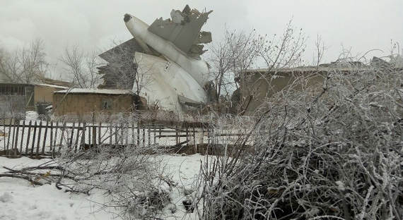 Количество погибших в авиакатастрофе в Бишкеке достигло 37 человек