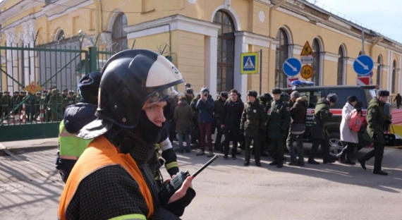В военной академии в Санкт-Петербурге произошел взрыв (ВИДЕО)