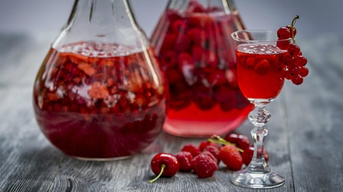 Красное вино и ягоды - новая виагра, показало исследование
